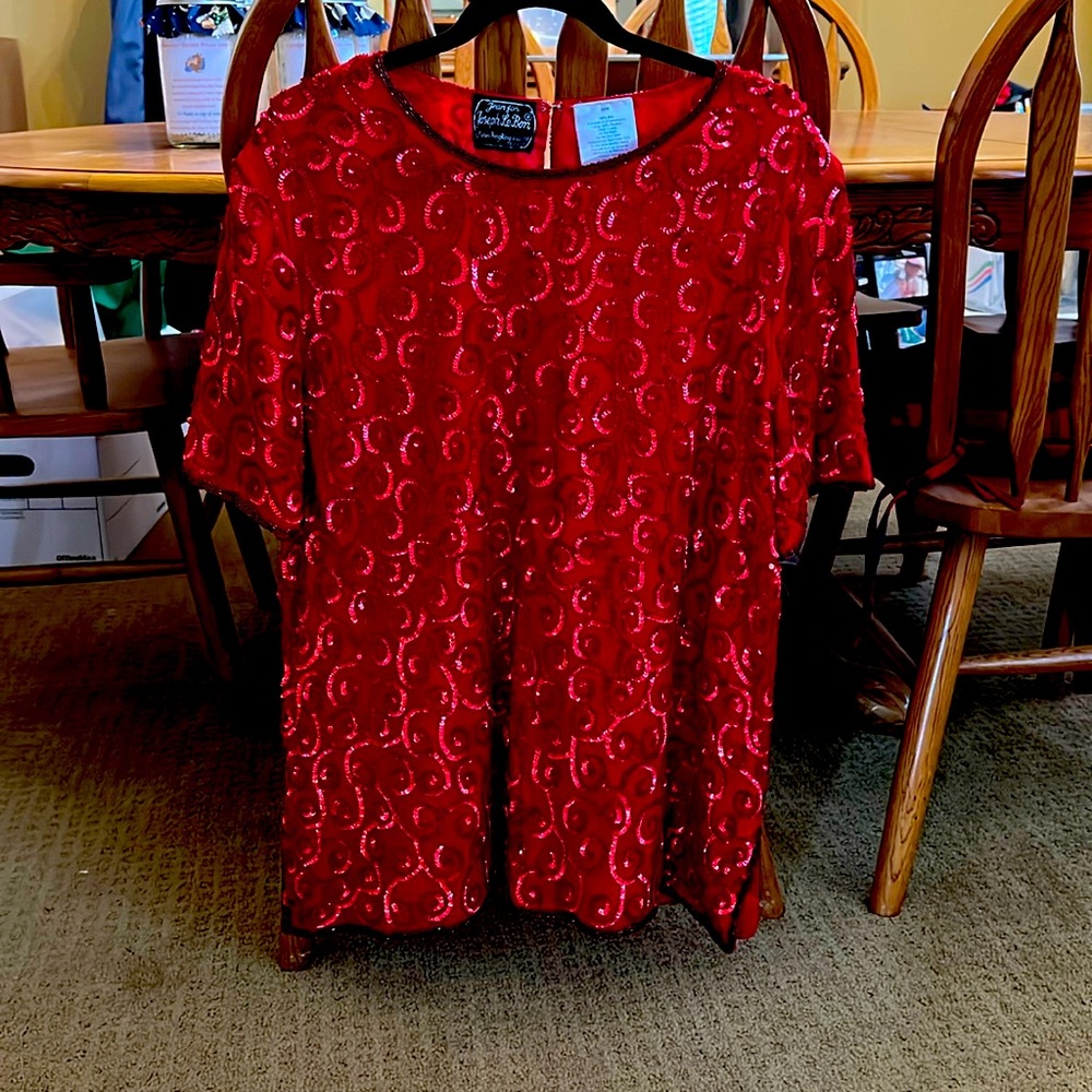 Red silk elegant sequined blouse. Size 20W, nearly new condition. Gorgeous!